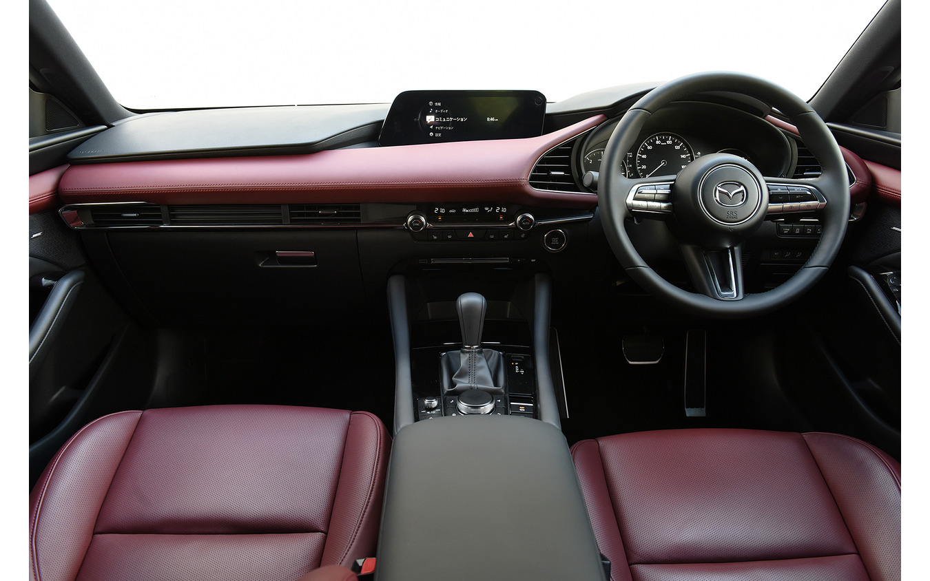 マツダ3 新型】ハッチバックに“特別な赤革内装”…Burgundy Selection