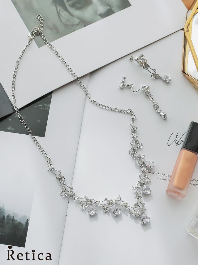ラインストーンフラワーネックレスイヤリングセット(シルバー)｜Retica