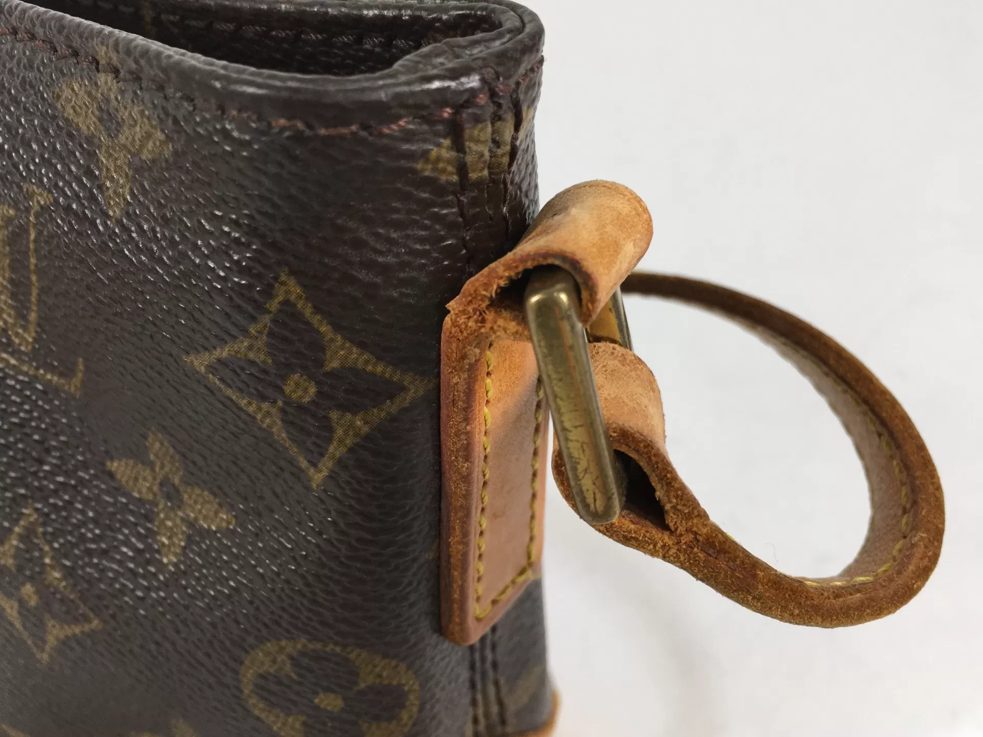 LOUIS VUITTON／ルイヴィトン モノグラム ショルダーバッグ 修理実績