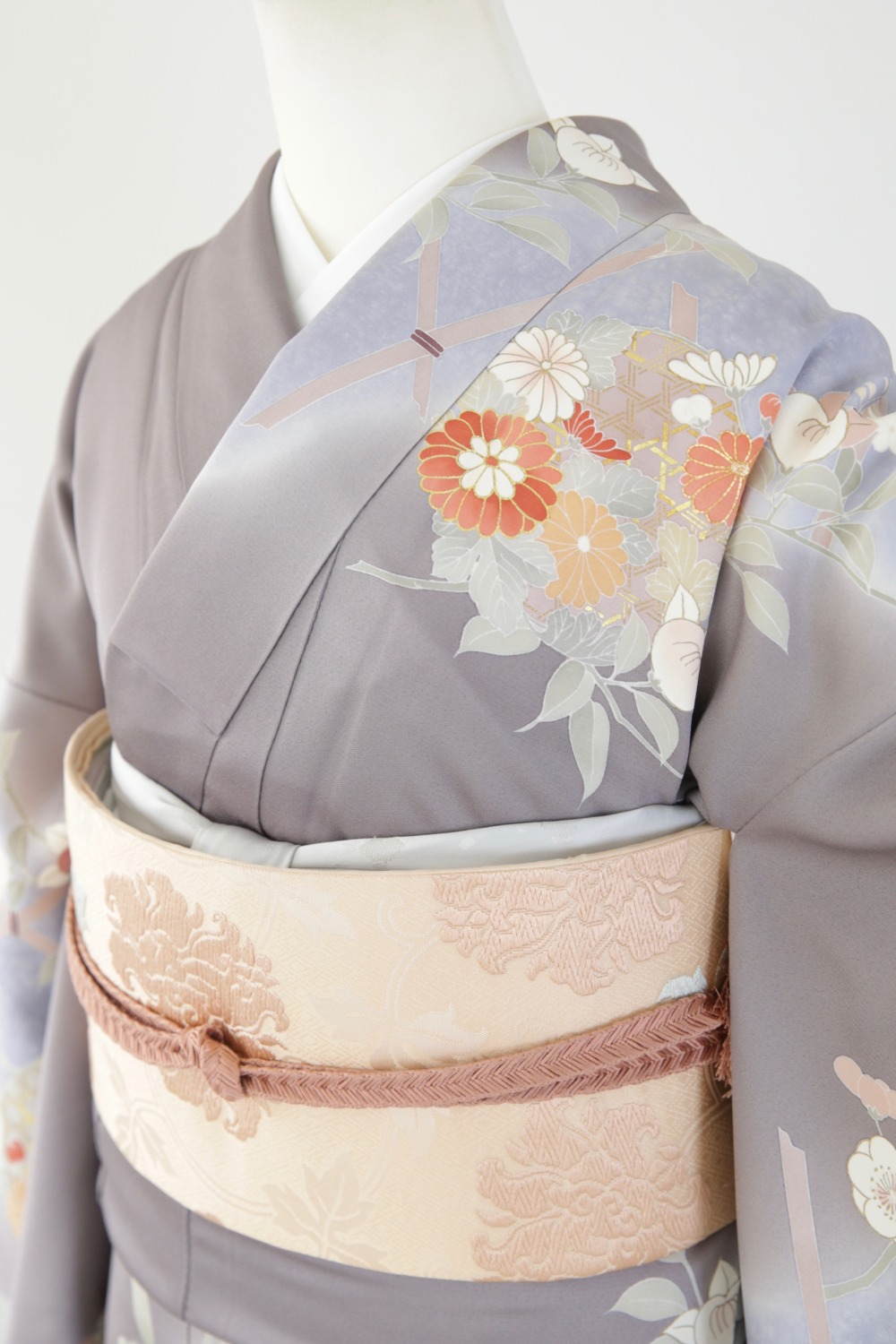 濃グレー地花垣柄訪問着 - きもの六花（ricca） | 大阪市北区中崎町