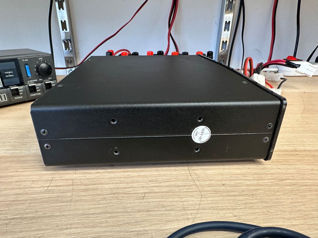 ACCESSORI USATO :: YAESU FC 20 HF E 50 MHZ ACCORDATORE AUTOMATICO