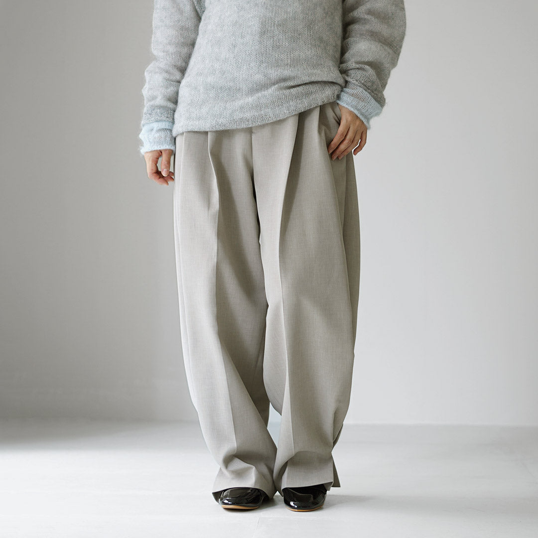 ETRE TOKYO（エトレトウキョウ） サイドヘムタックパンツ 1225420044-0