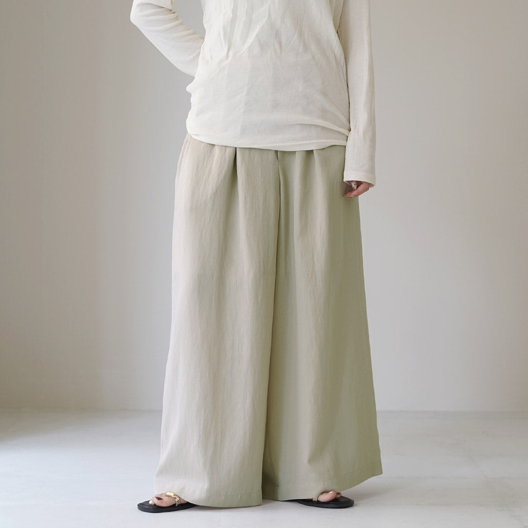 ETRE TOKYO（エトレトウキョウ） リラクシータックワイドパンツ