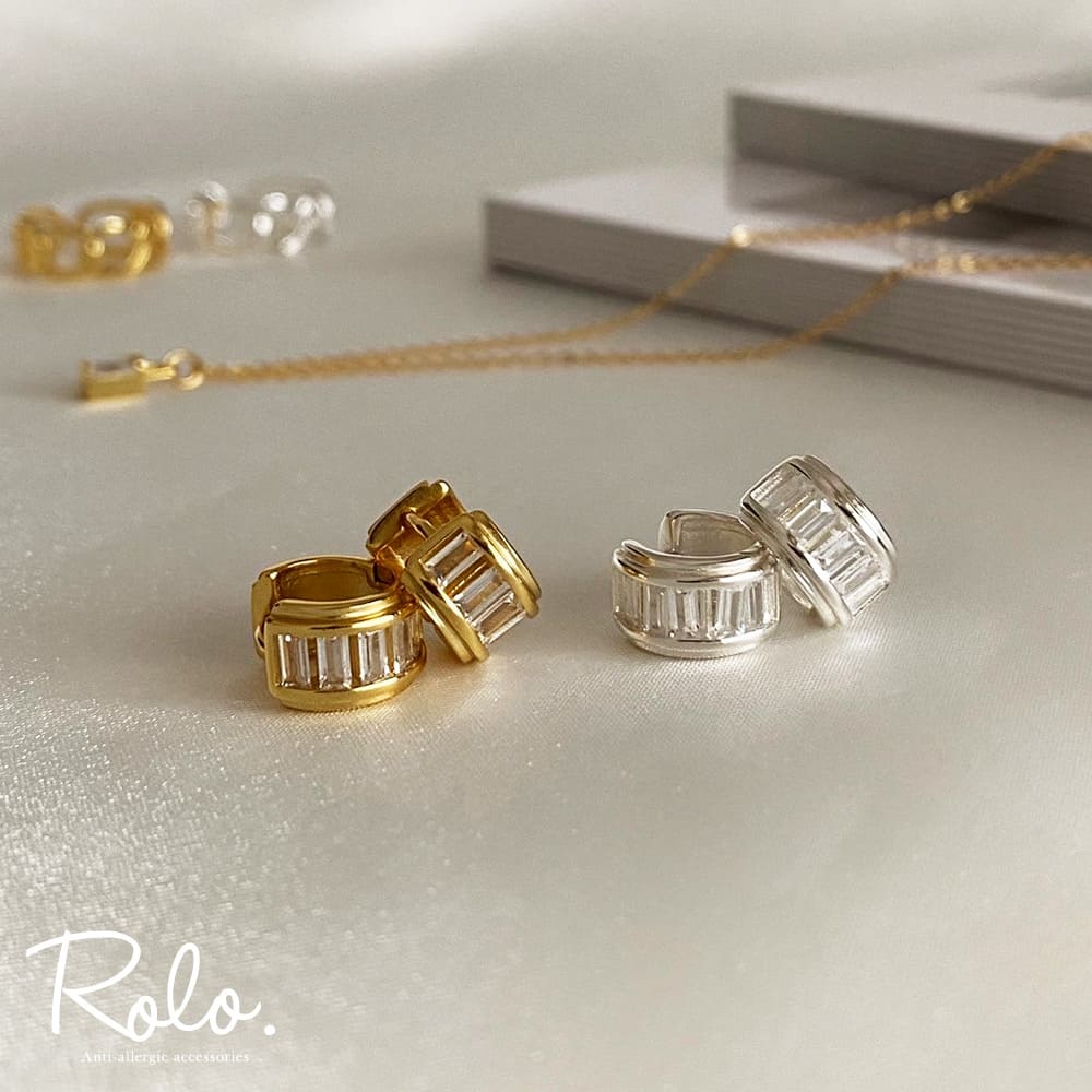 CZバゲットカットフープピアス シルバー925 | 金属アレルギー対応の