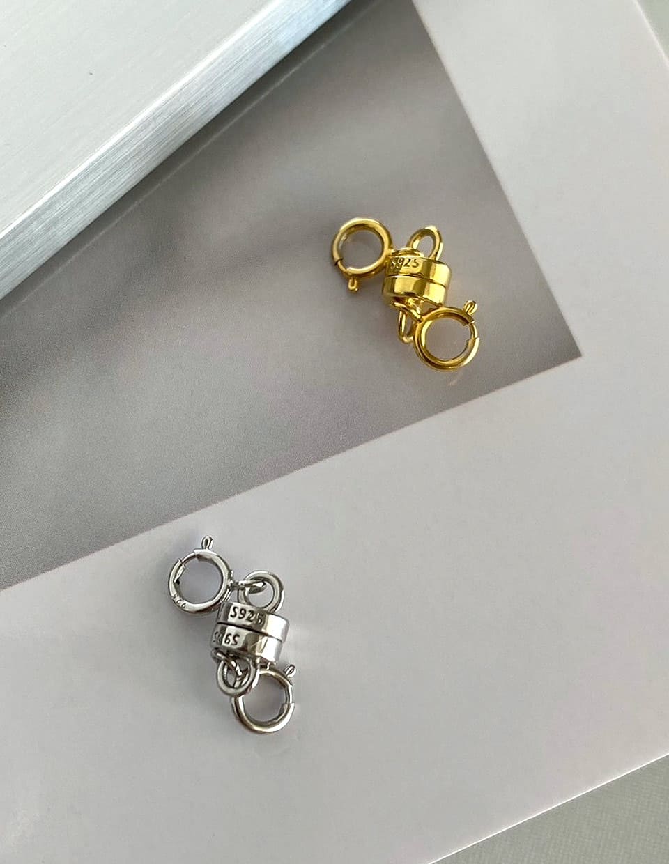 マグネットクラスプ シルバー925 – 金属アレルギー対応のアクセサリー