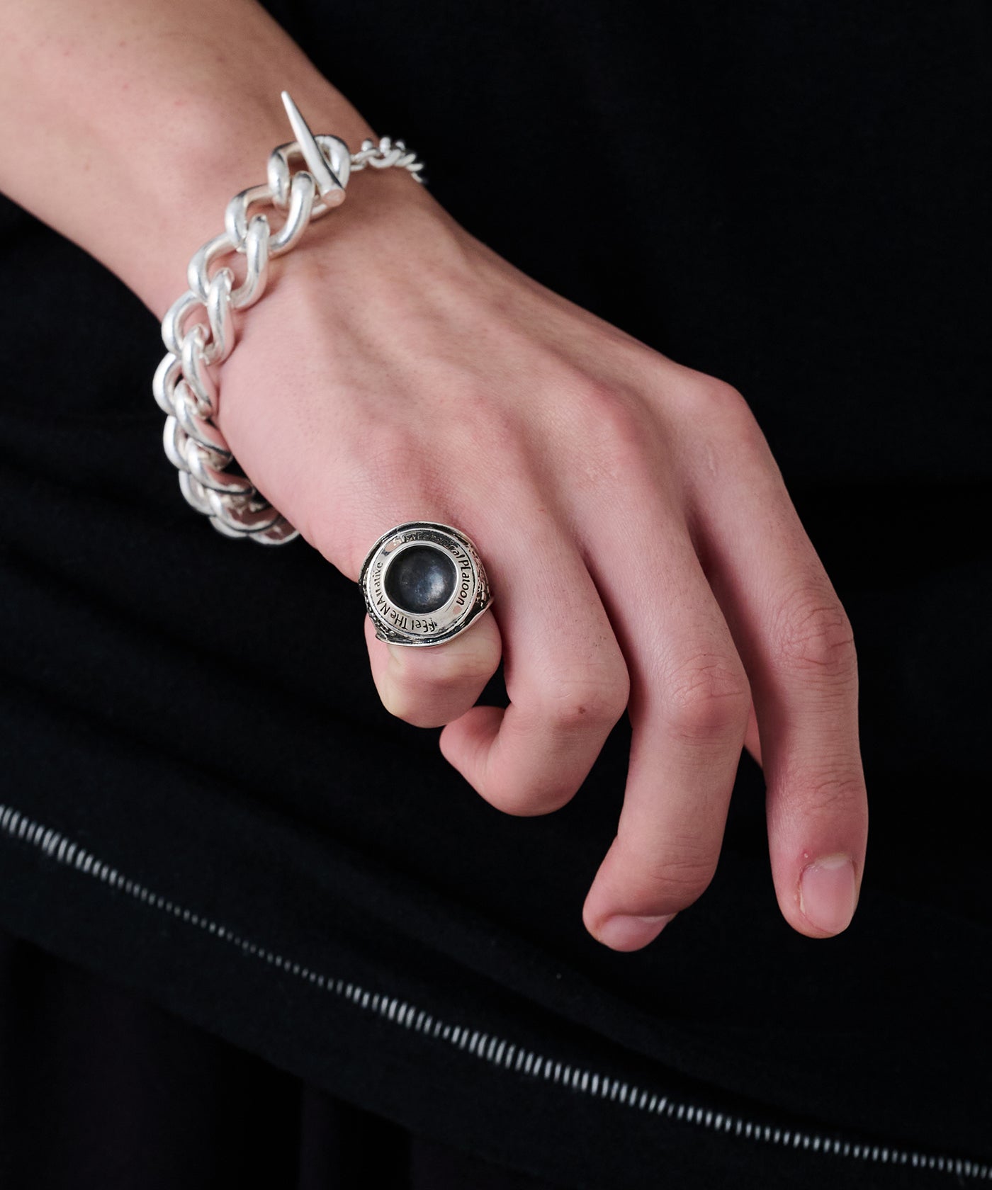 ボリュームブレスレット ギガ |NARRATIVEPLATOON