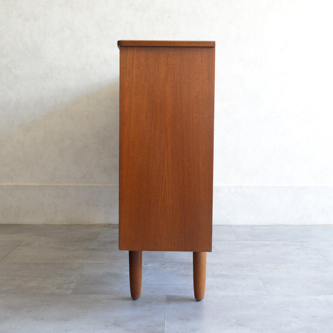 ミッドセンチュリーヴィンテージ ガラスキャビネット 79 – Rowan.inc