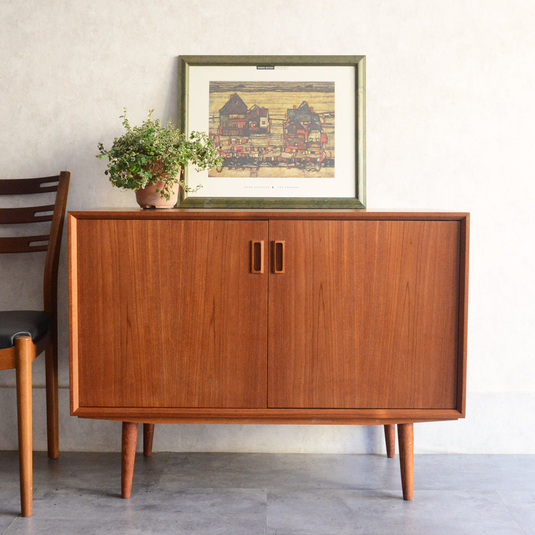 サイドボード – Rowan.inc