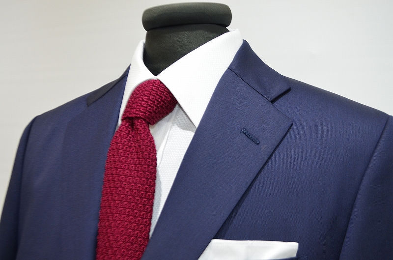 REDA/SILKY EFFECT】オールシーズン/Super110's/無地/ネイビー