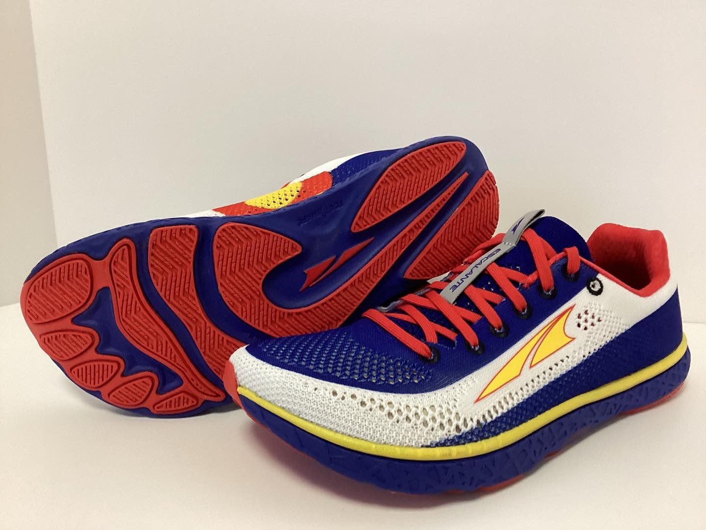 ALTRAESCALANTERACER(アルトラエスカランテレーサー)レビューしてみた