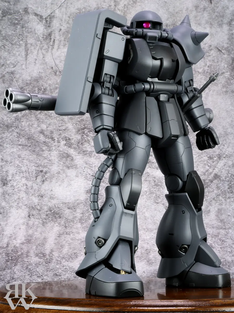 THE BEYOND GUNPLA 40th EDITION バンダイ 1/100 MG LUNA SEA専用ザク