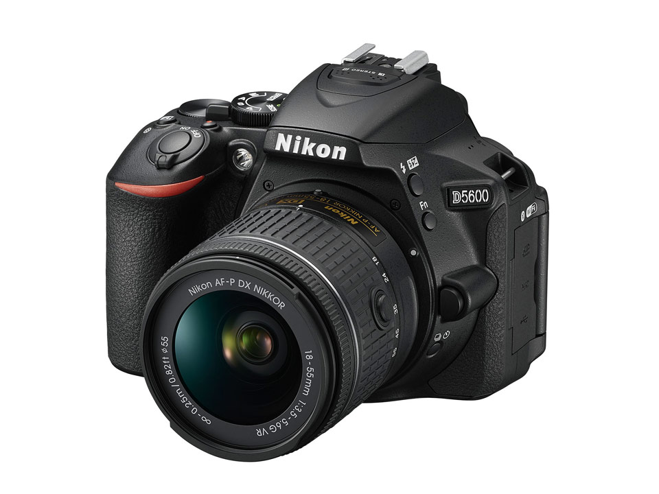 レンタル] ニコン Nikon D5600 ダブルズームキット｜一眼レフカメラ