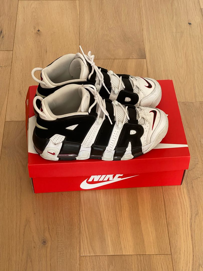 ナイキ エア モア アップテンポ 