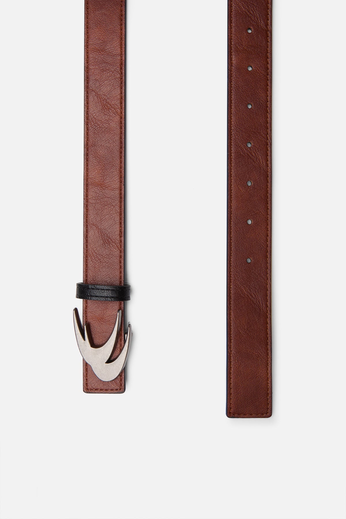 Iconic_Black_Belt_3.1_drop_1.