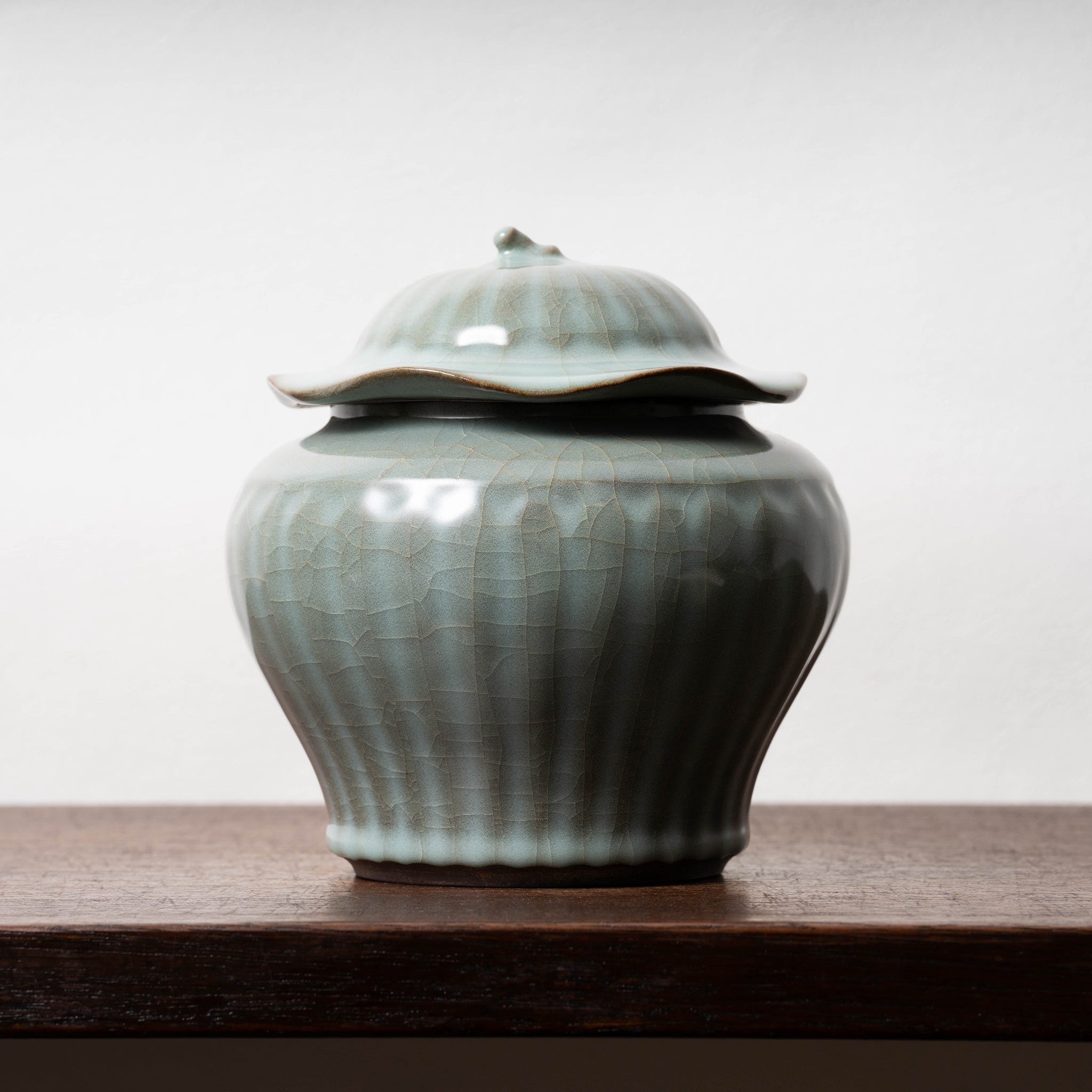 00253-05.jpg?v=1758181072&