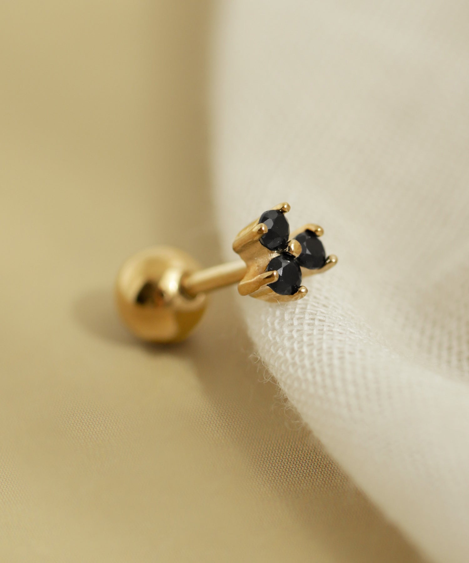 ANEMONE】【ステンレス】ビジューナンコツピアス｜アネモネ