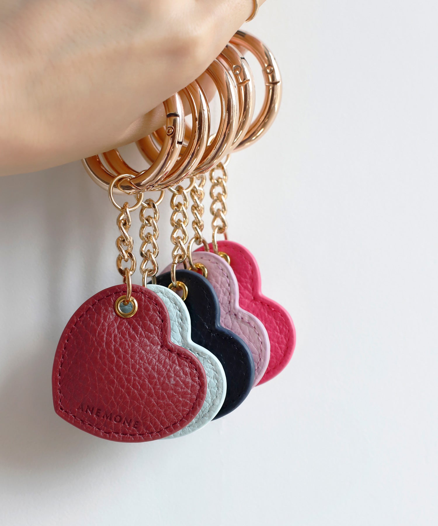 ANEMONE】レザーハートチャーム｜アネモネ・シエナロゼ・ミミサン