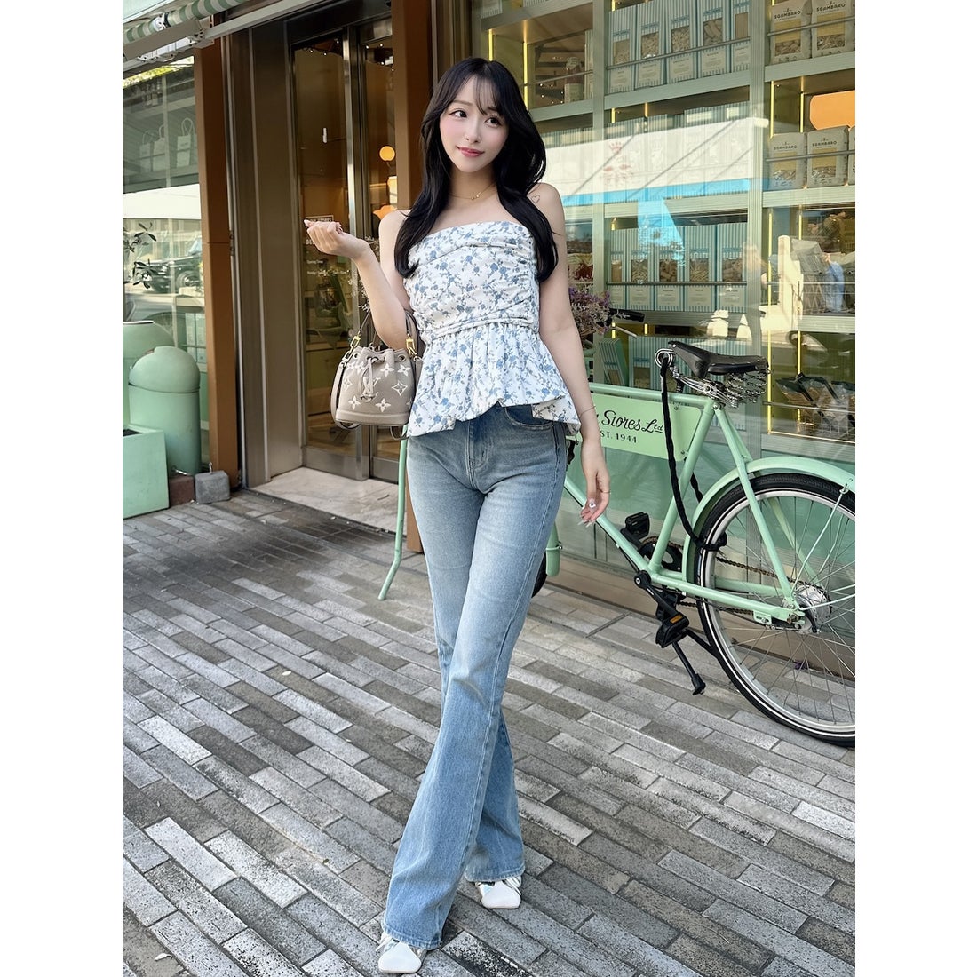 ダーリッチ Darich フラワーバルーンベアトップ （ホワイト