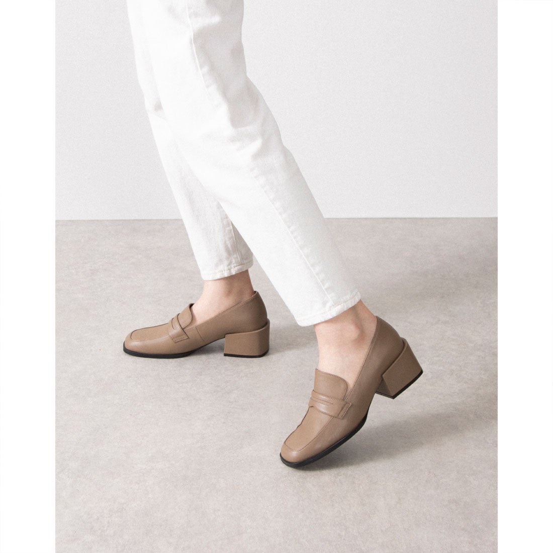 ヒールアップローファー （ダークベージュカーフ）DIANA F by WELLFIT