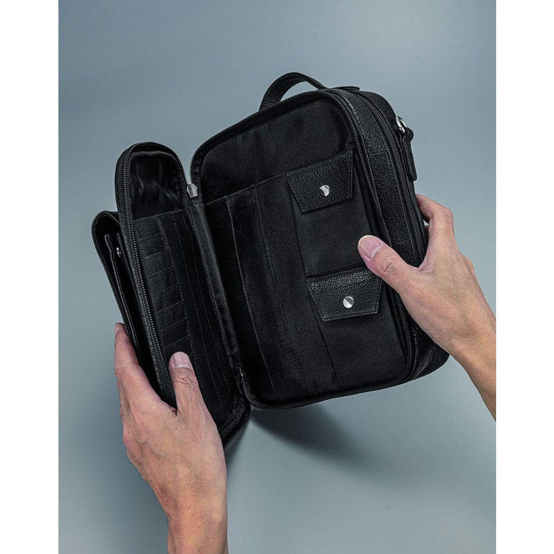 I・E・I SELECTION 高級バッファローレザーのオールインワン多機能