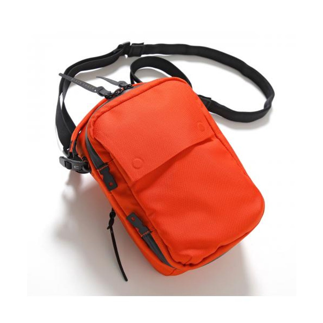 ブラックエンバー BLACK EMBER BLACK EMBER ショルダーバッグ Kompak