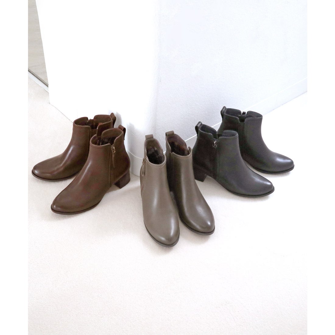 本革】 サイドジップショートブーツ 21536 （ダークブラウン） -モード