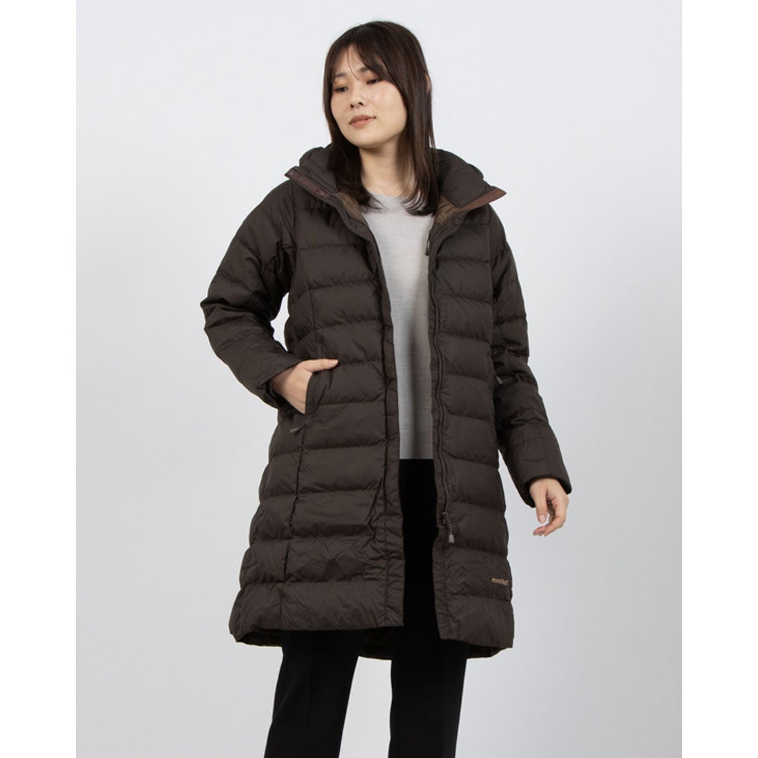モンベル mont-bell トラベルダウンロングコート Women's （ブラウン