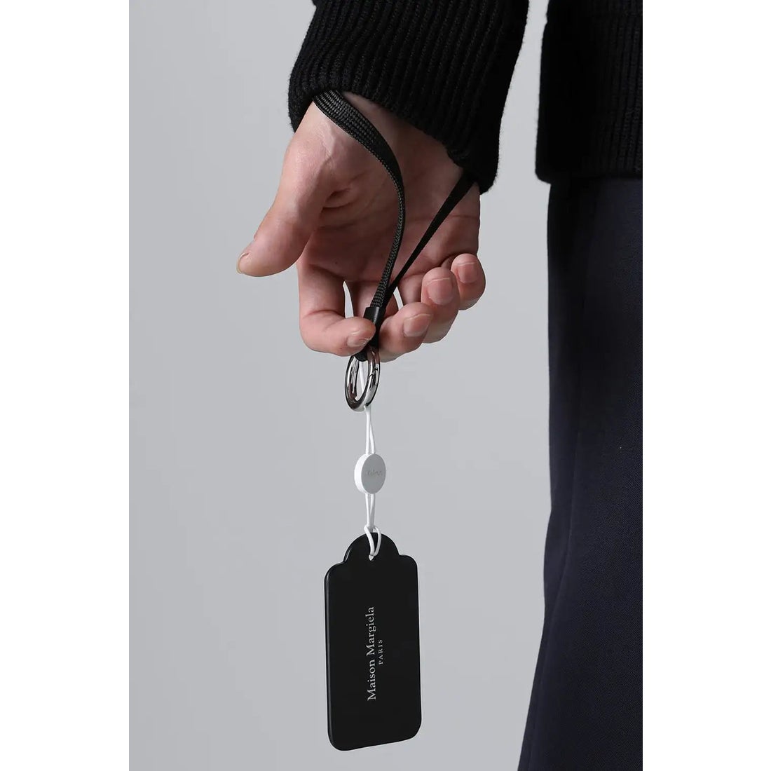メゾン マルジェラ MAISON MARGIELA TAG KEY RING WITH SHORT LACE