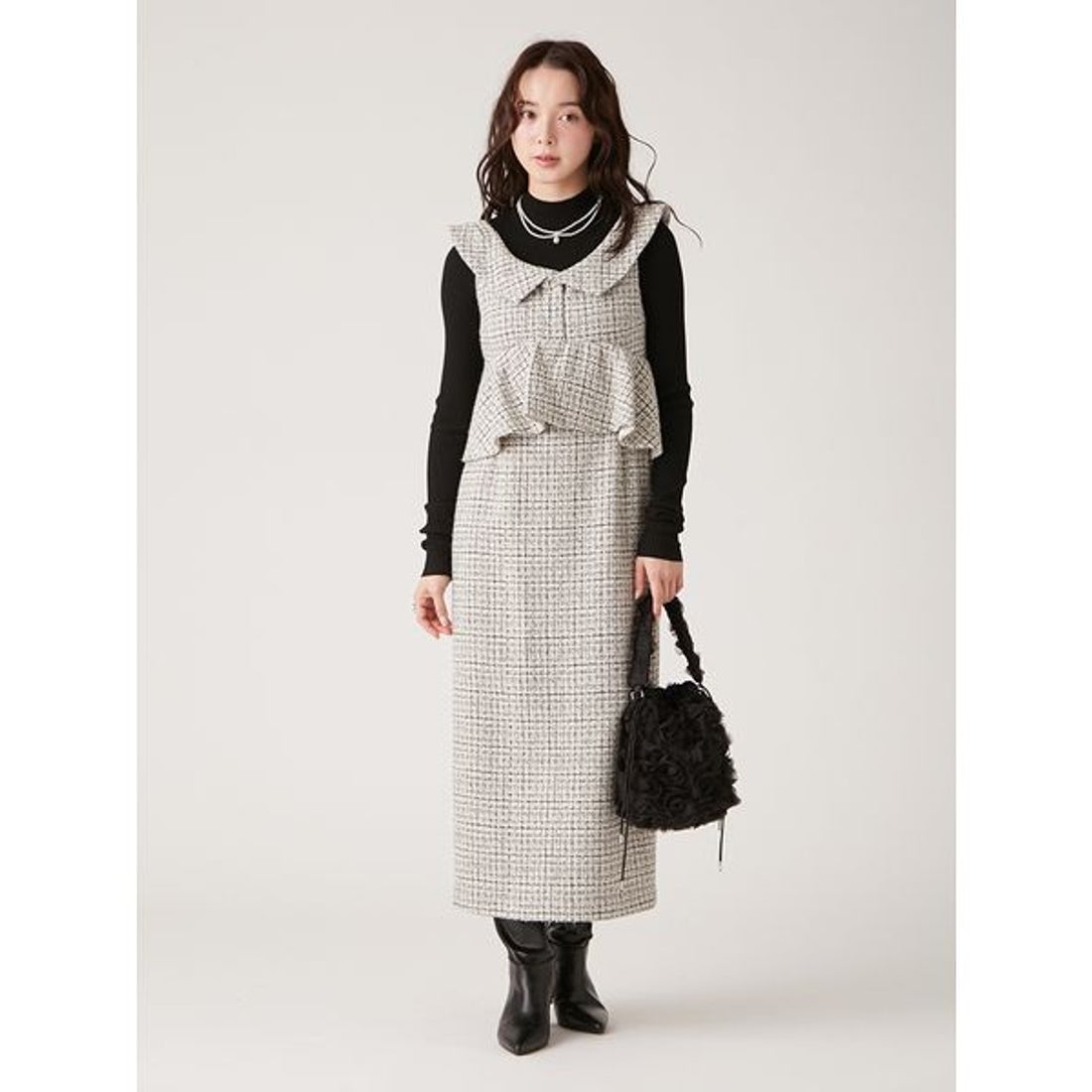 リリーブラウン LILY BROWN ツイードペプラムワンピース （WHT