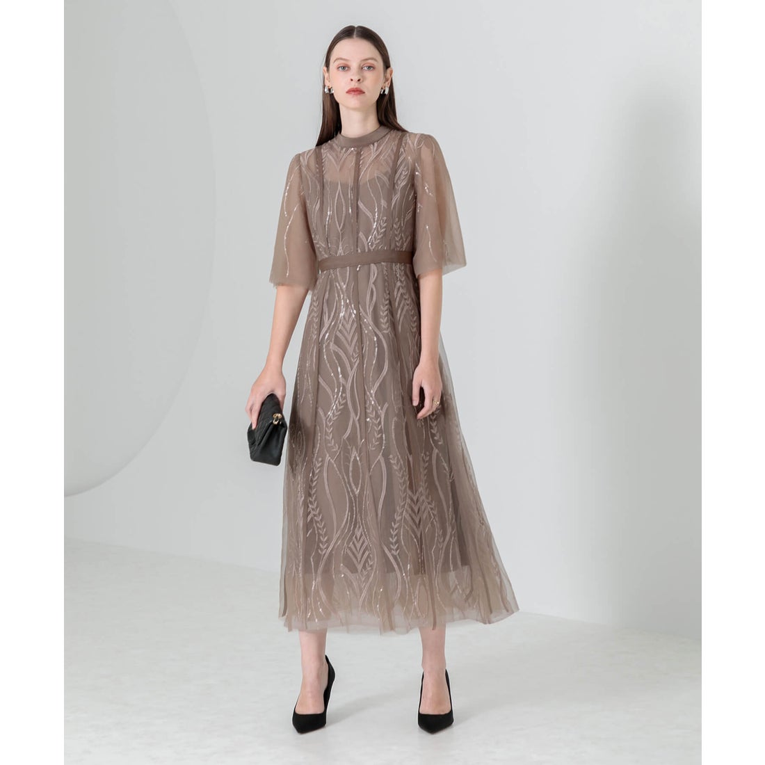 レジャ Leja スパンコール刺繍レースプチハイネックフリルロングドレス