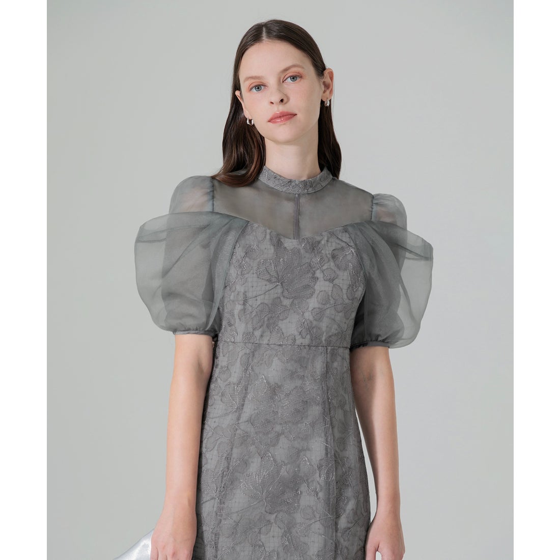 レジャ Leja オーガンジードレープパフスリーブマーメイドシルエット