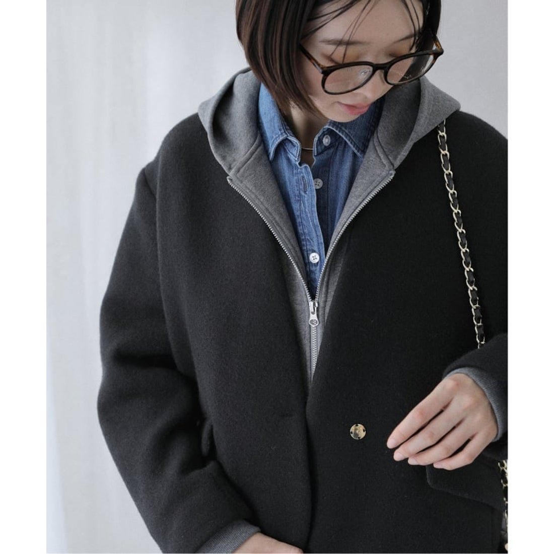 ラ トータリテ La Totalite ノーカラーショートコート （ブラック