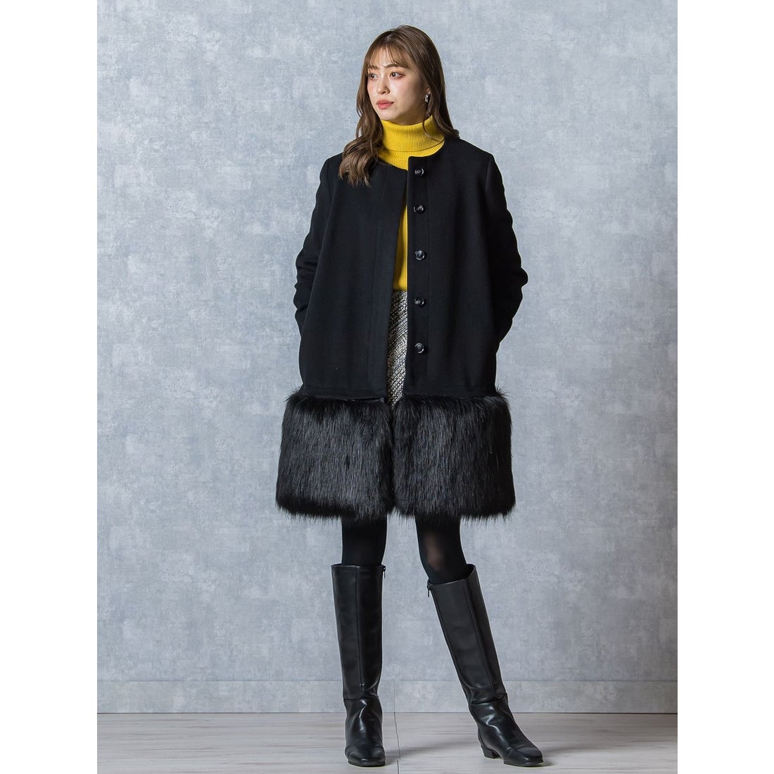 クイーンズコート QUEENS COURT 裾ファーコート （ブラック） -靴