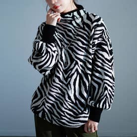 サワアラモード Sawa a la mode モノトーンで着映えるゼブラ柄ニット