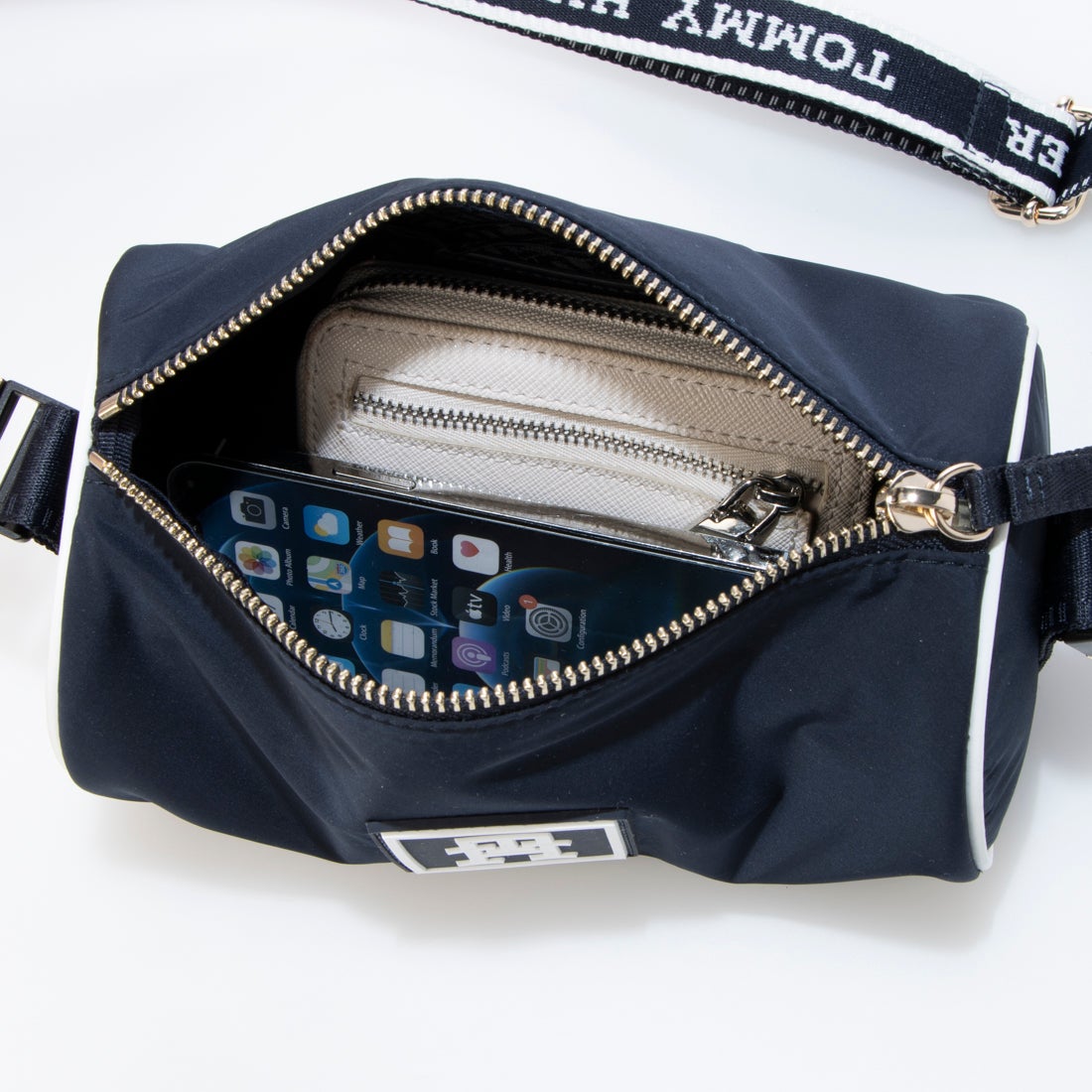 トミー ヒルフィガー TOMMY HILFIGER モノタイプナイロンクロスボディ