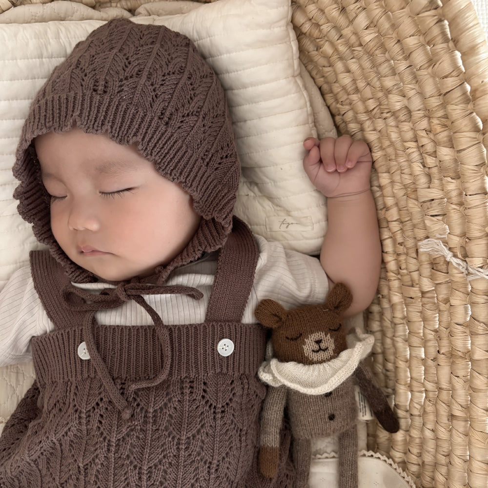 NATURAL MAISON（ナチュラルメゾン）｜透かし編みニットロンパース