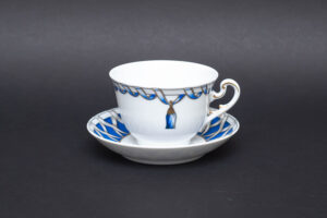 リチャード・ジノリ ファンティーニ カバードカップ＆ソーサーを