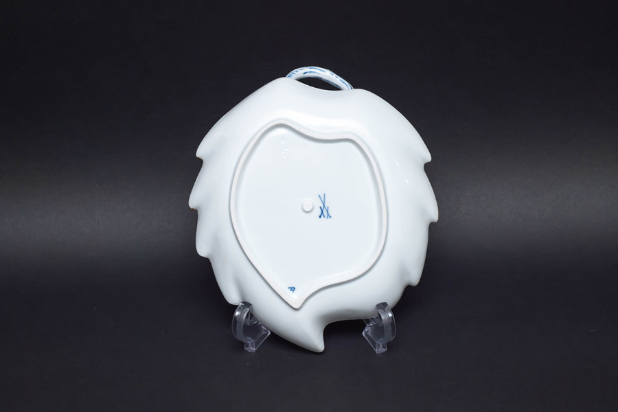 マイセン ブルーオニオン（金彩） リーフディッシュ（22cm）を買い取り