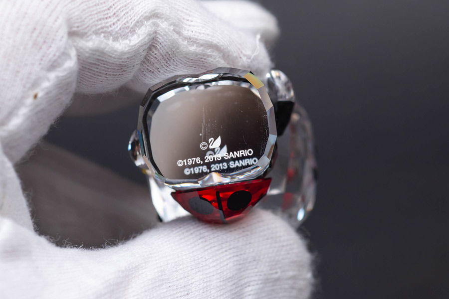 スワロフスキー × サンリオ ハローキティ レディーバグを買い取りまし