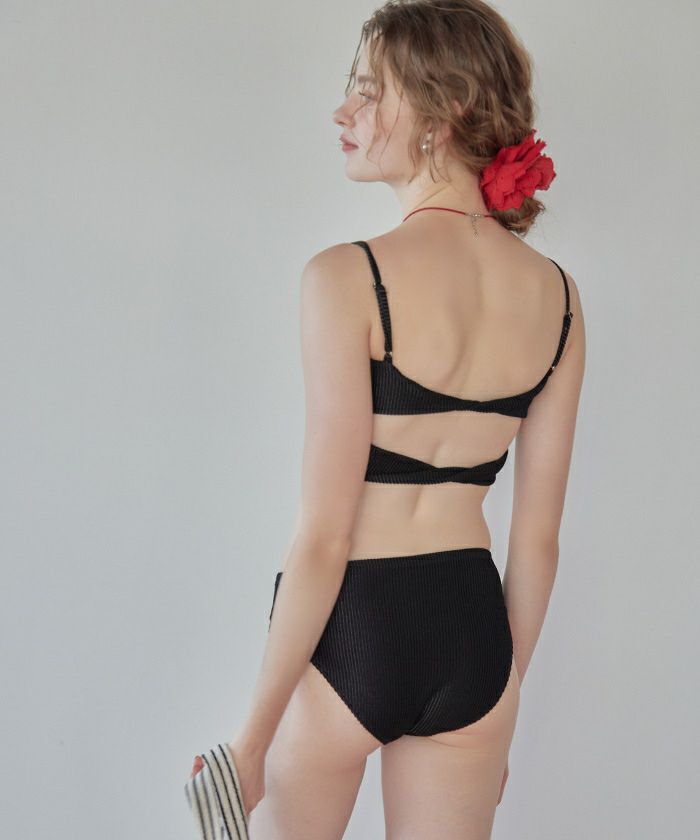 バックツイストデザインビキニ/水着【SEADRESS シードレス】 | titivate