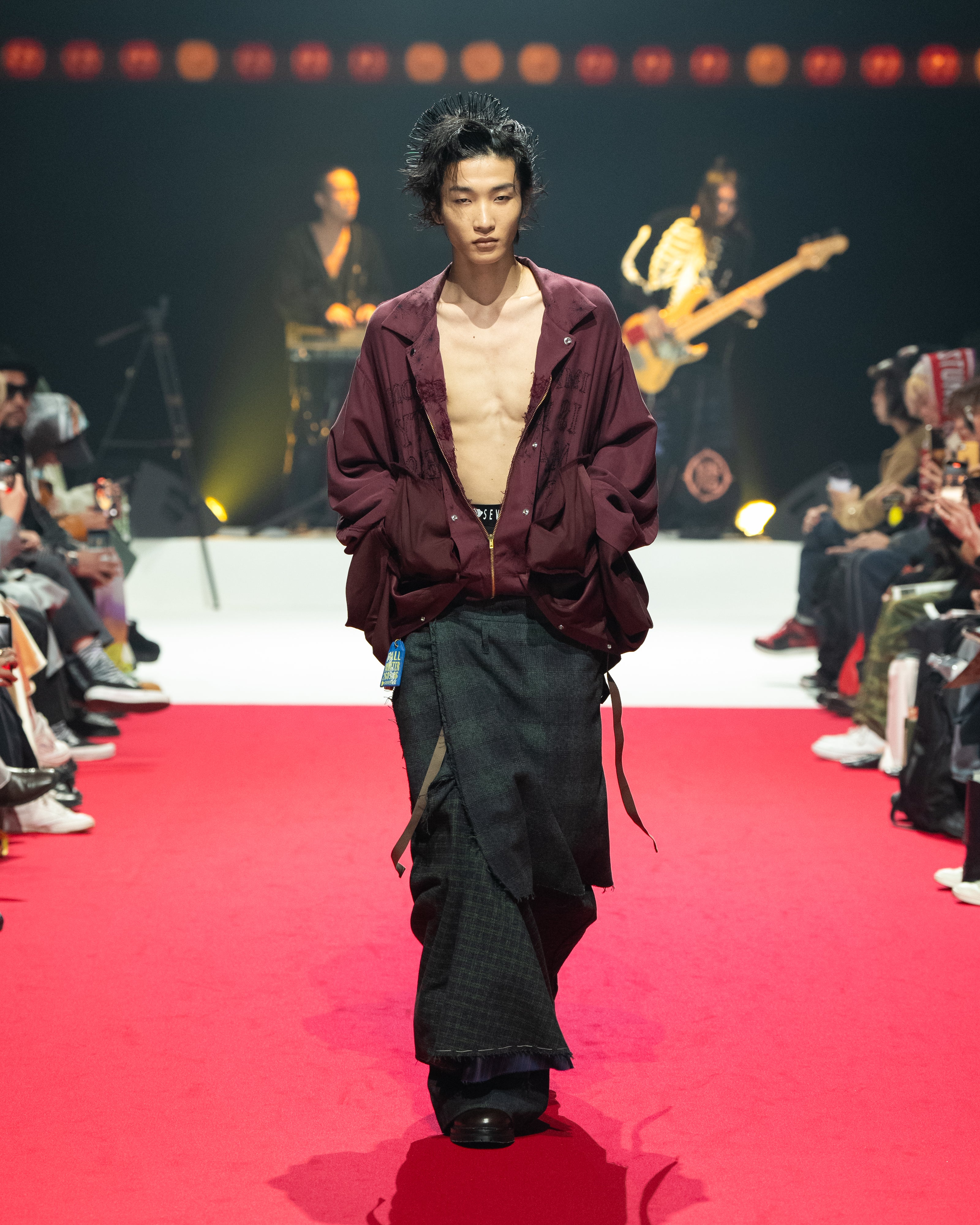 AW2025-26 LOOK BOOK – SEVESKIG