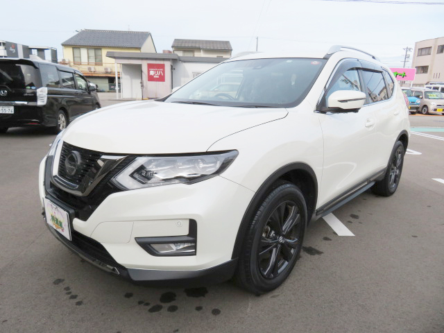 エクストレイル20Xi Vセレクション4WD | 【公式サイト】株式会社