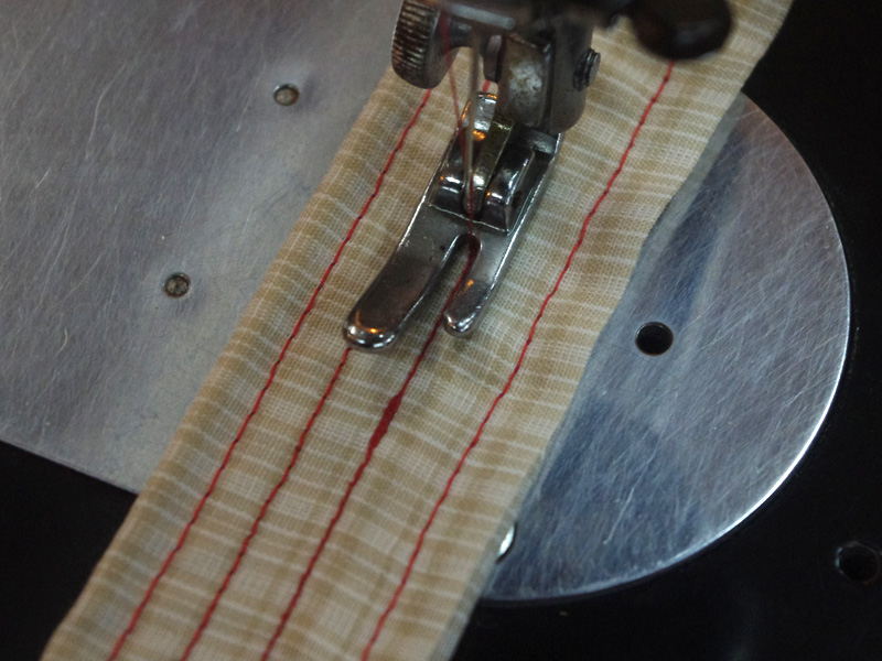 No.620 BROTHER ブラザー製 家庭用足踏みミシン：アンティークミシン