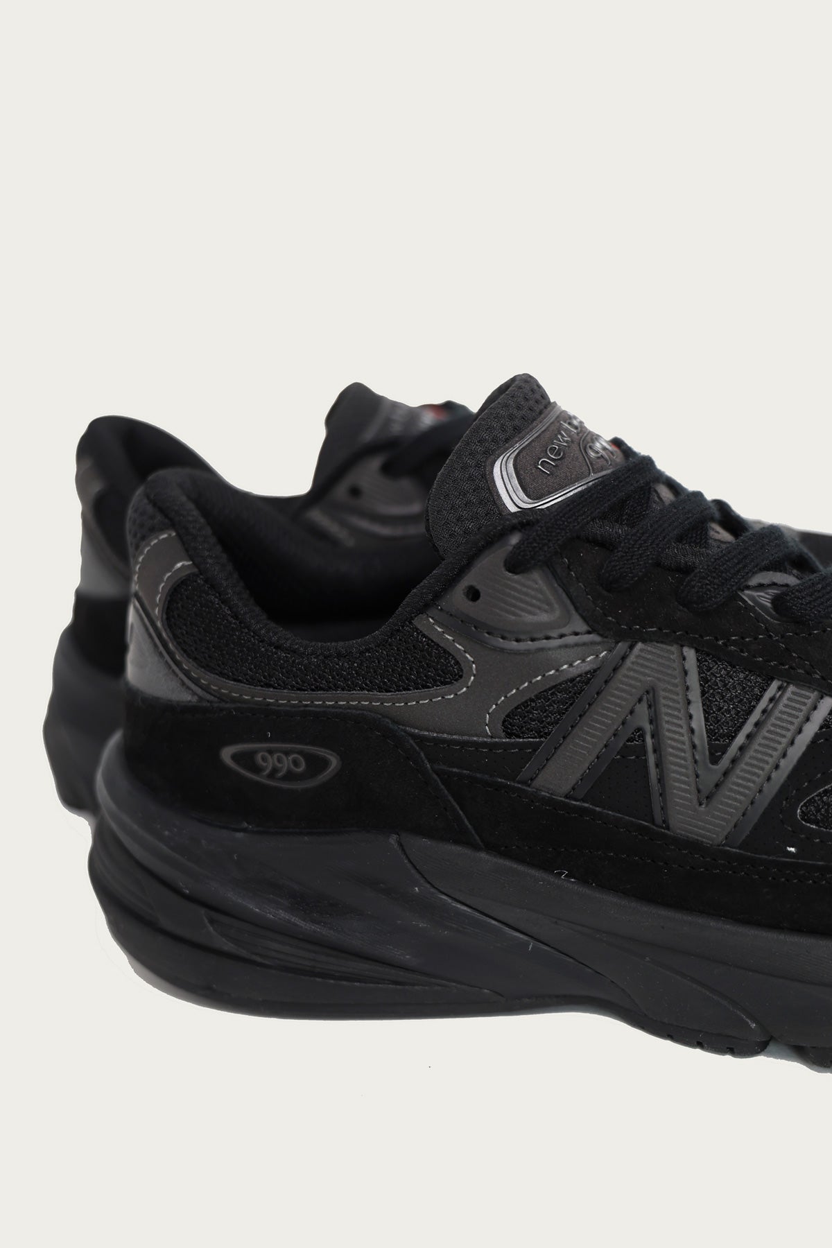 New Balance 990v6 | Black/Black | Canoe Club