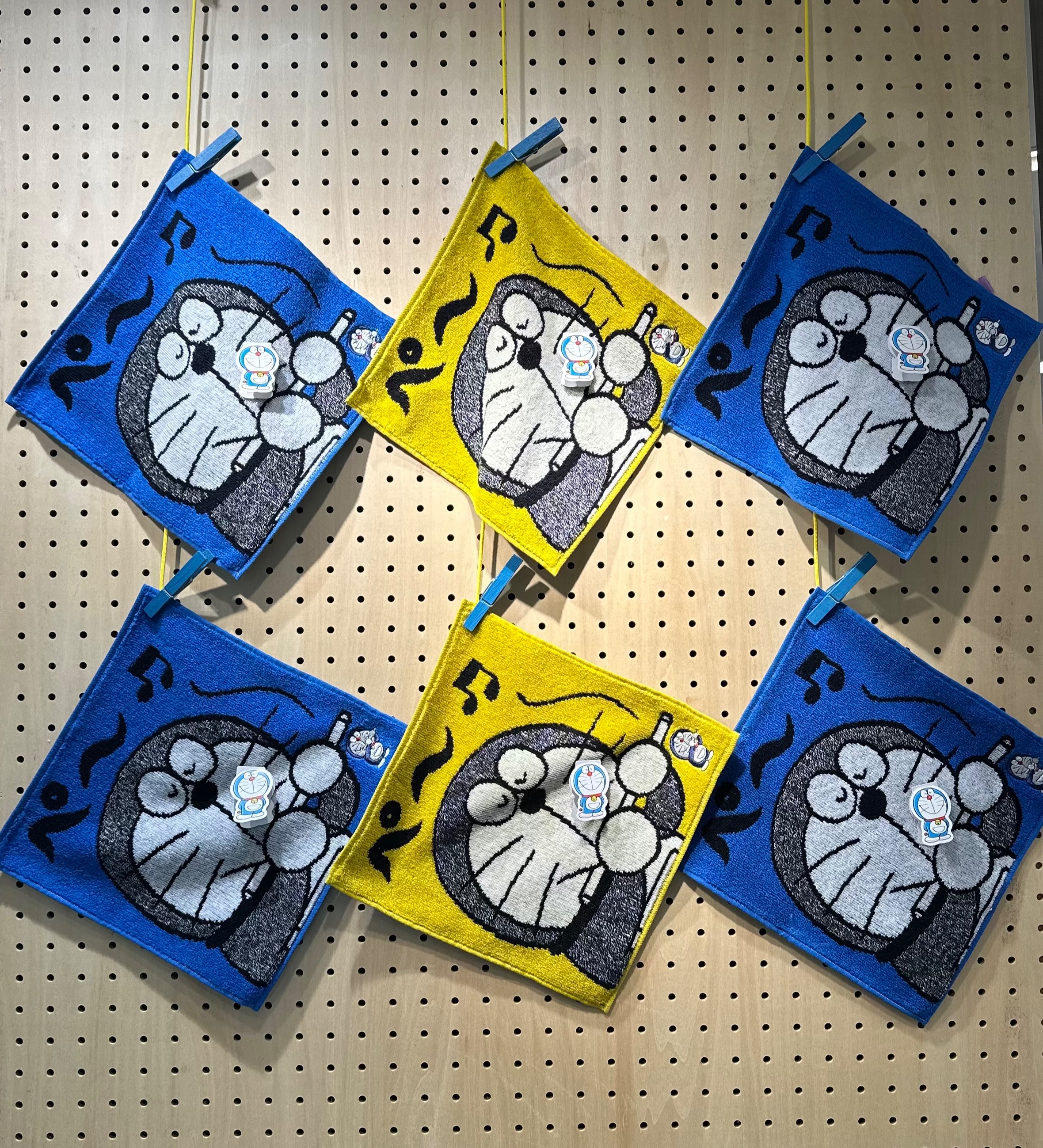 ドラえもんのタオルハンカチ | 紳士洋品 TOPICS | 大丸京都店公式 SHOP