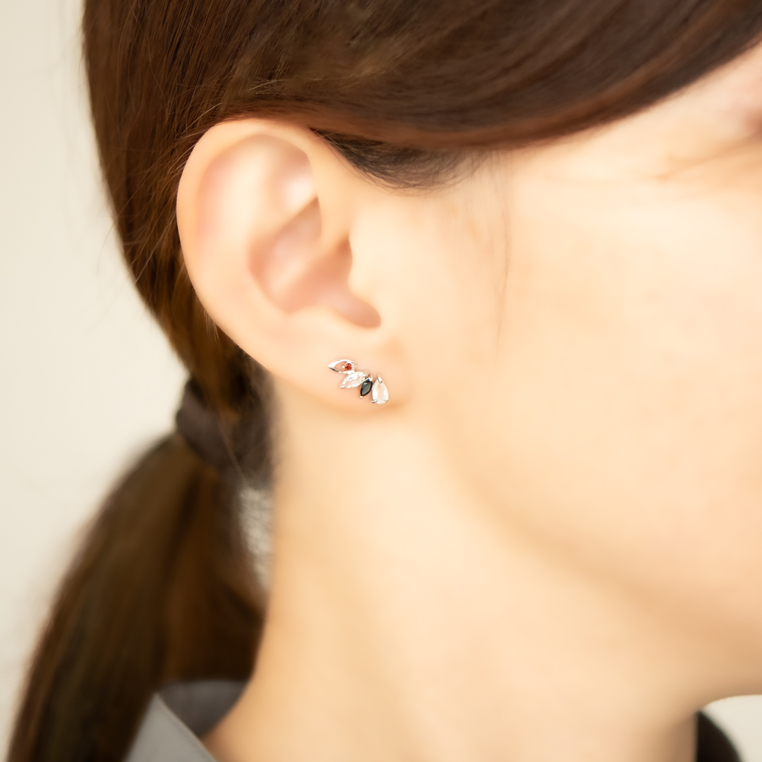 ピアス K10ホワイトゴールド ガーネット ホワイトトパーズ オニキス