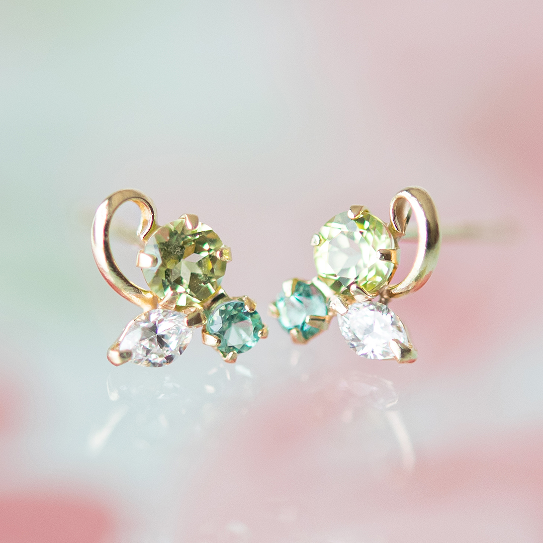 ピアス K10イエローゴールド ペリドット エメラルド キュービック