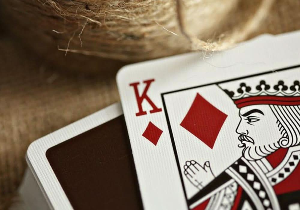 Rounders Playing Cards by Daniel Madison – 52Kards