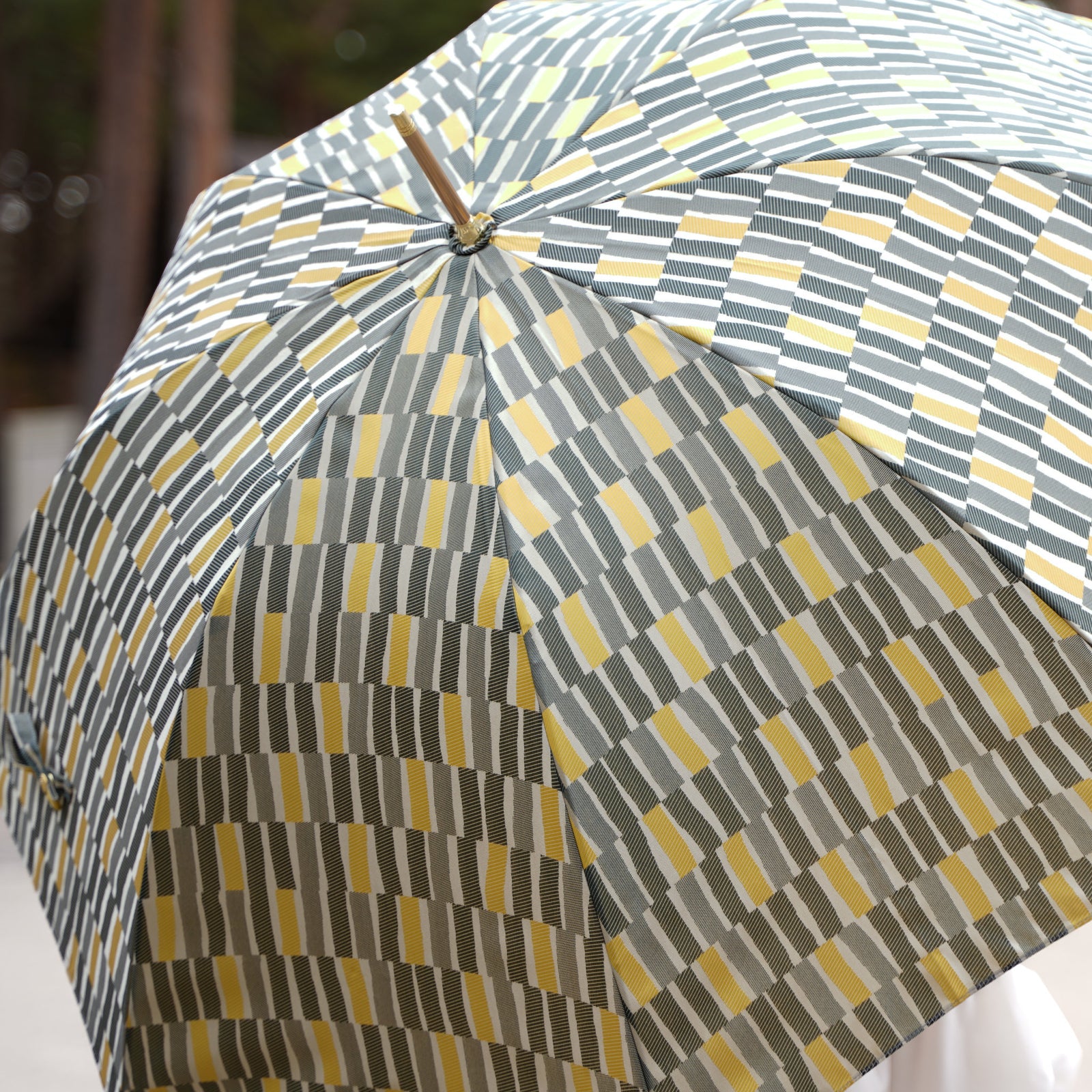 幅広い世代に人気のレディース長傘！晴雨兼用雨傘8本骨60cm