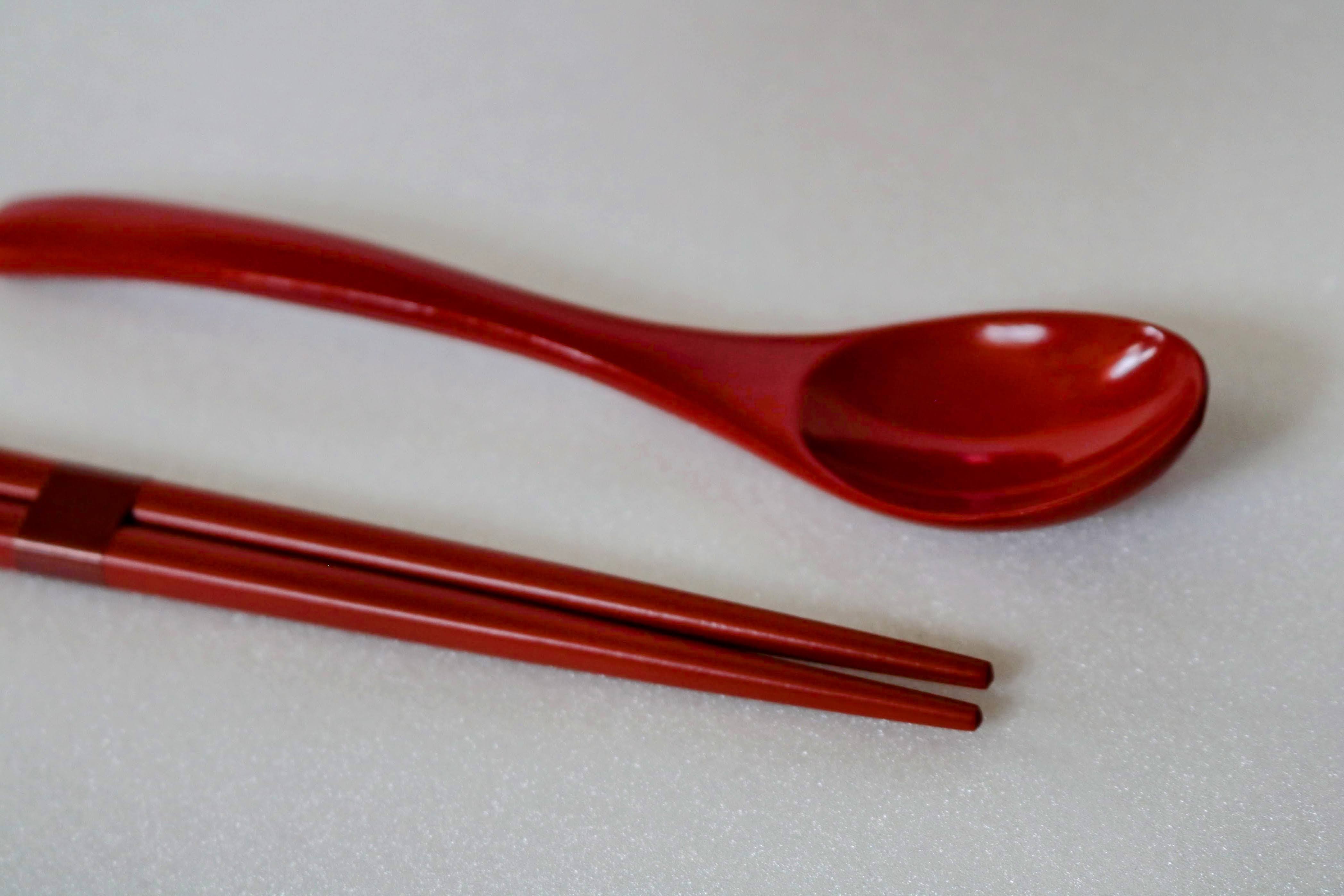 Urushi Children's Soup Bowl, Chopsticks, and Spoon Set (Red